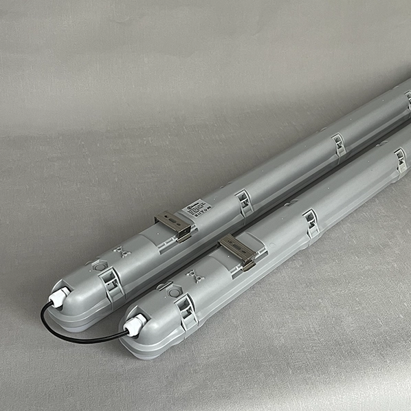 Светильник линейный светодиодный, G7106, 36W 6000К IP65, ABS+PC