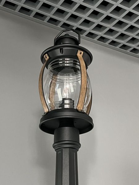 Светильник садово-парковый "Варна", G3960-1, 1* Е27  1*60W  IP44 h=2.45m, black+ wood.