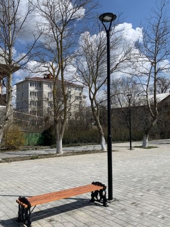 Уличный светодиодный светильник на столб G7004 60W 4000K