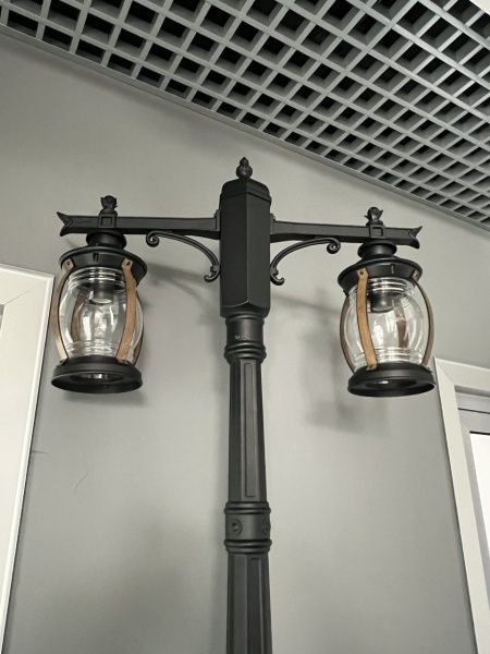 Светильник садово-парковый "Варна", G3960-2, 2*Е27  2*60W  IP44  h=2.51m, black+ wood