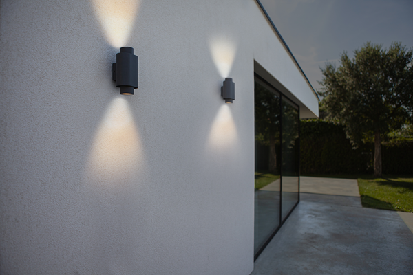 Светильник наcтенный "Кипр", WC4175, 220V 2*GU10 IP44 96*109*202mm, темно серый