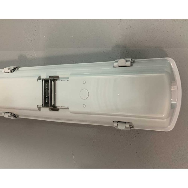 Светильник линейный светодиодный, G7104, 50W 6300К IP65, ABS+PC