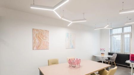 Подвесной Y-образный светильник белый SILED TRIO-STAR-PROF 1670х1450х50х70 (74 Вт)