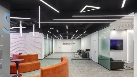 Подвесной профильный светильник треугольник черный SILED TRIGON-PROF 1490х1290х50х70 (103 Вт)